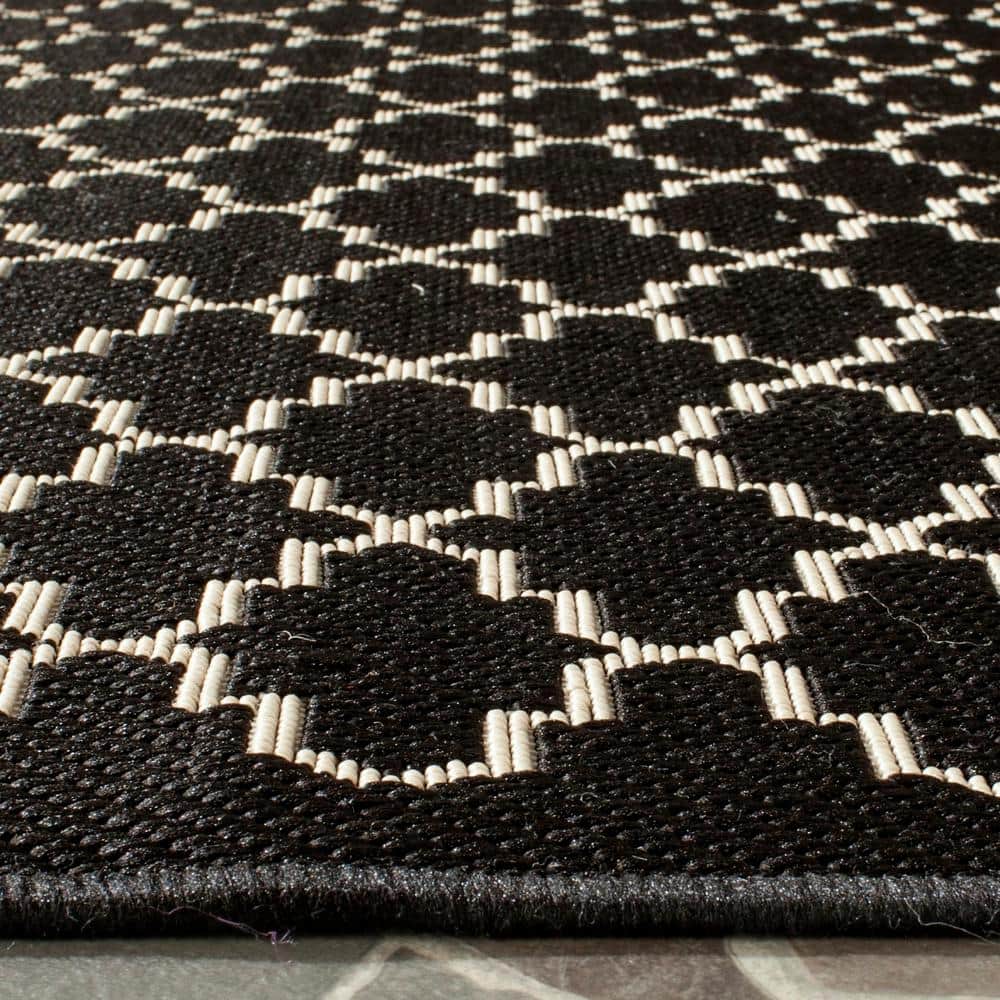 Reversible Black & Beige Synthetic Indoor/Outdoor Flat Woven Rug