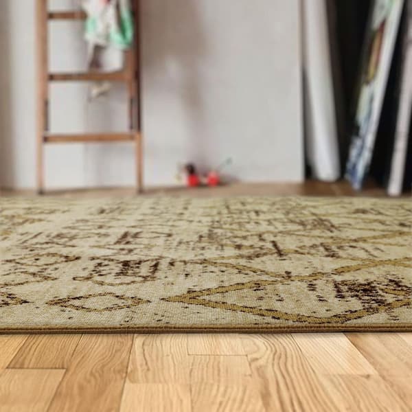 Yellow Polypropylene 4 ft. x 6 ft. Moroccan Indoor Area Rug