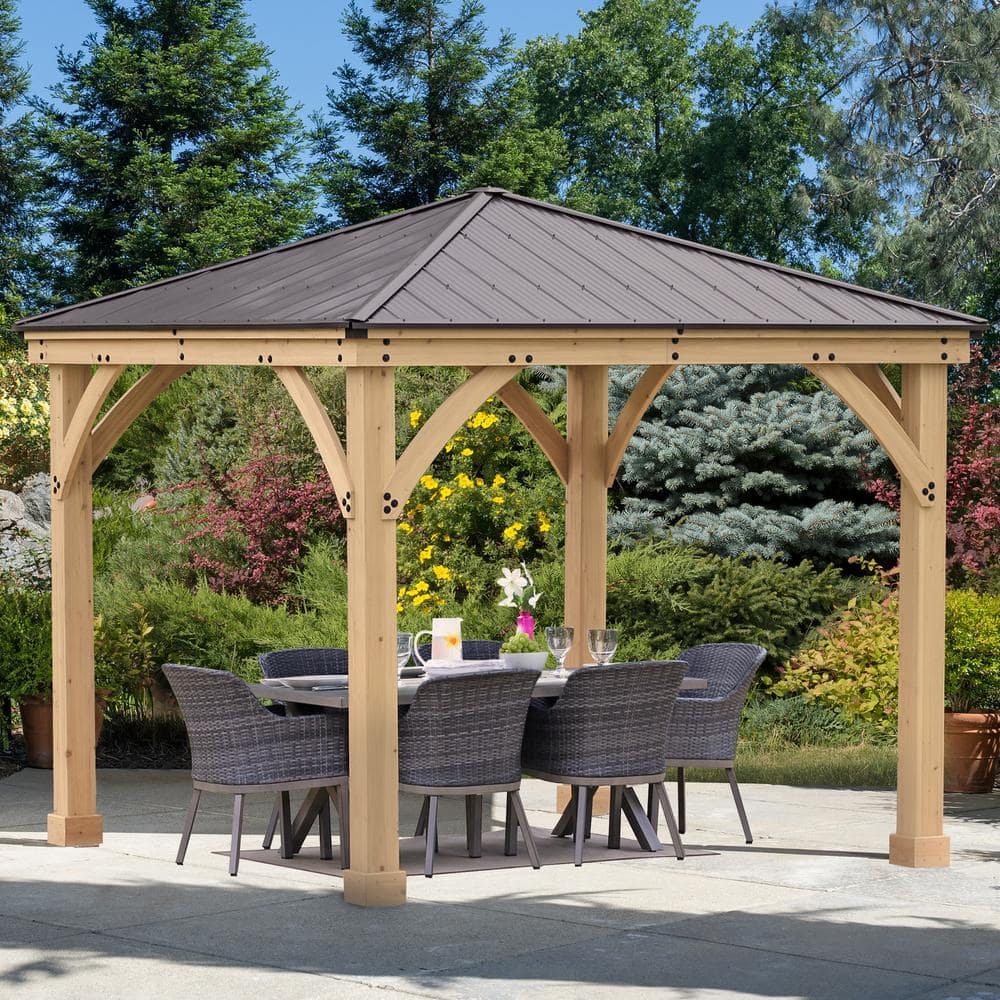 Cedar and Mocha Aluminum Roof 10' x 10' Gazebo