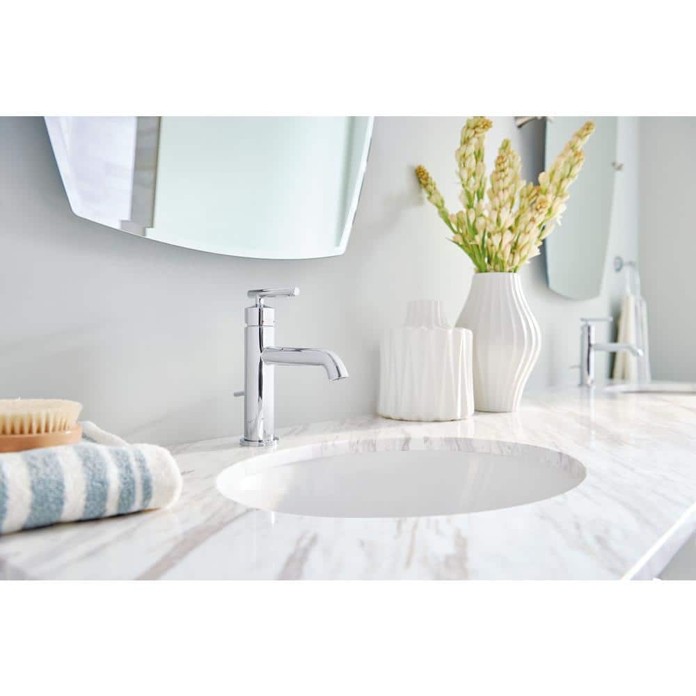 Sleek Modern Chrome Single-Handle 8'' Bathroom Faucet