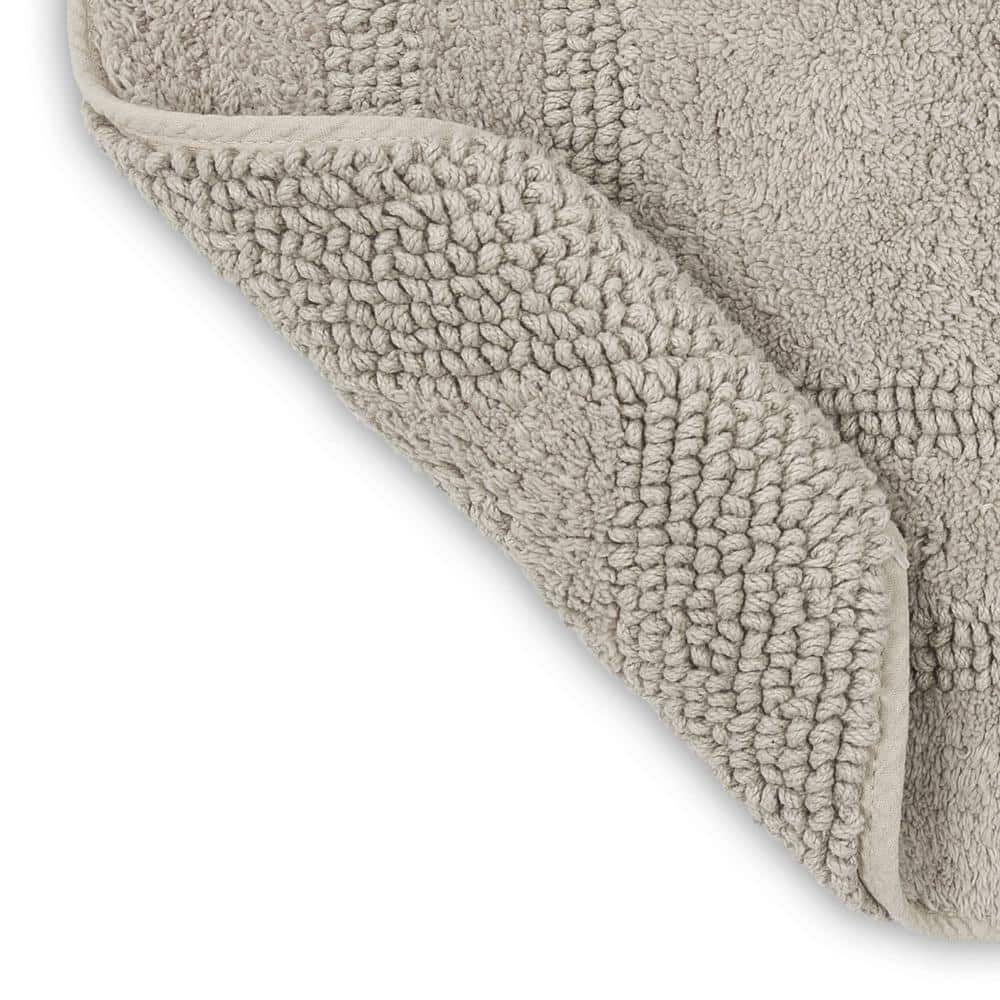 Eternal Comfort Silver Cotton Reversible Bath Mat, 2' 3" x 3' 9"