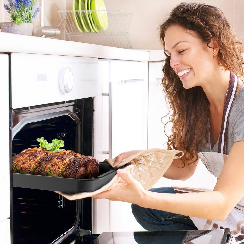 Gray Nonstick Carbon Steel Roasting Pan with Rack