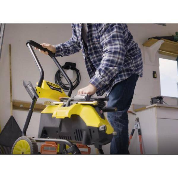 Stanley 2,050 PSI 1.4 GPM Electric 