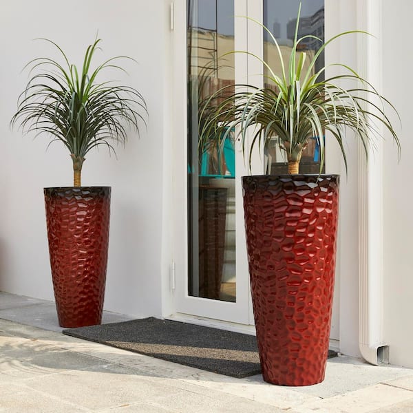 Glitzhome 31 in. H Oversized Eco-Friendly PP and Stone Honeycomb