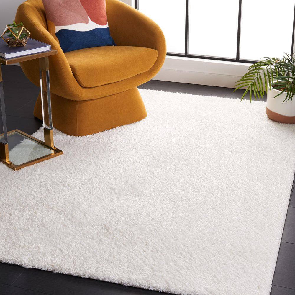 August 3' x 5' White Synthetic Shag Area Rug