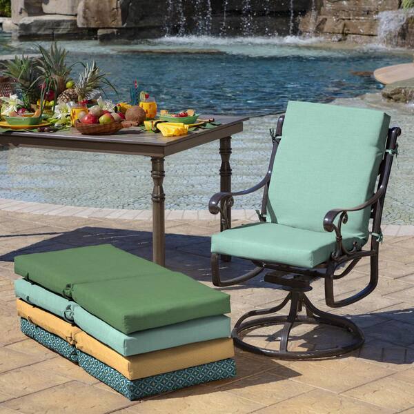 https://images.thdstatic.com/productImages/f6102793-9c9d-48d6-9d21-ea339e93bef7/svn/arden-selections-outdoor-dining-chair-cushions-th1g172b-d9z2-1d_600.jpg