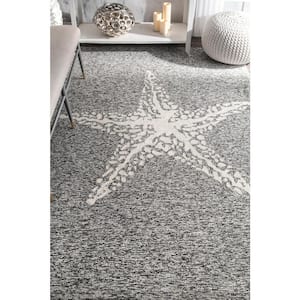 Airelibre Starfish Gray Doormat 2 ft. x 4 ft. Indoor/Outdoor Patio Area Rug