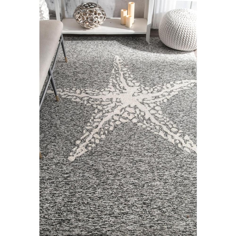 Reversible Gray Starfish Design Synthetic Area Rug
