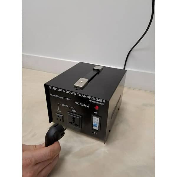 Power Bright 2000-Watts Step Up/Down Converter 110/120-Volt - 220