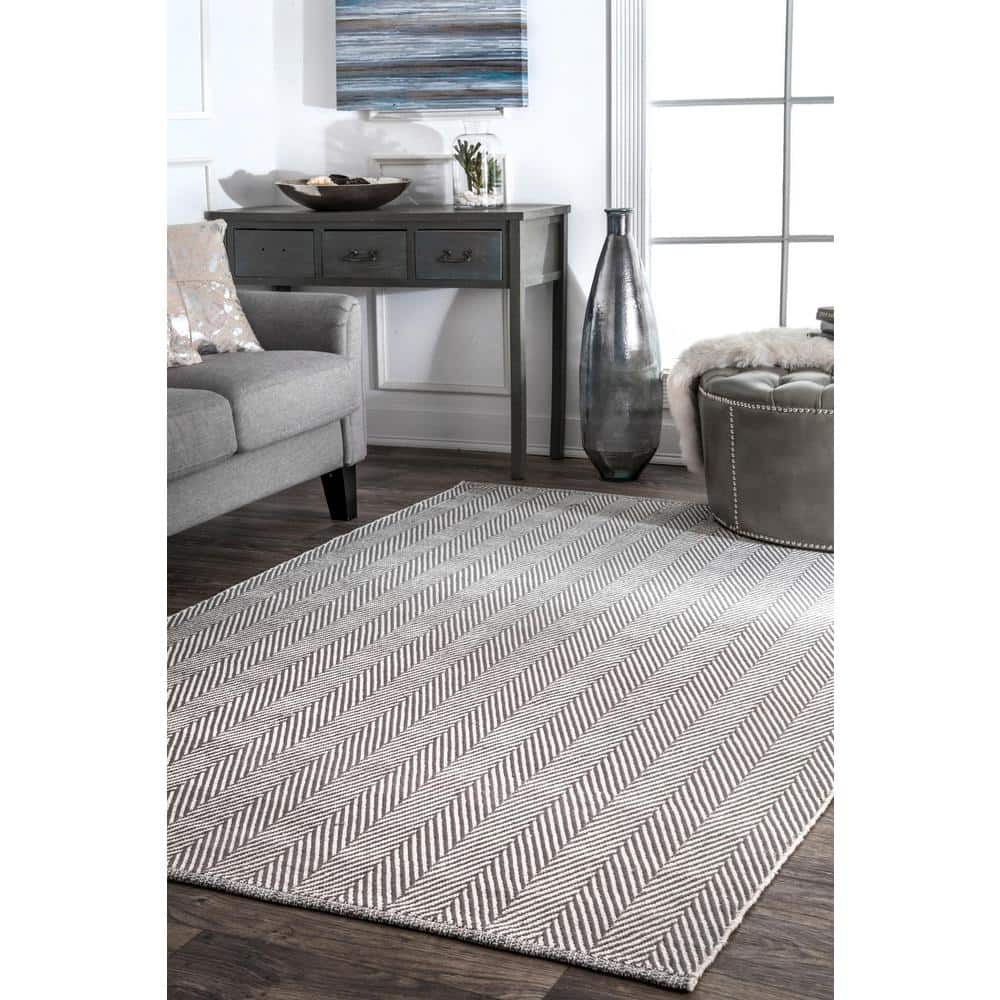 Gray Striped 3' x 5' Handwoven Cotton Area Rug