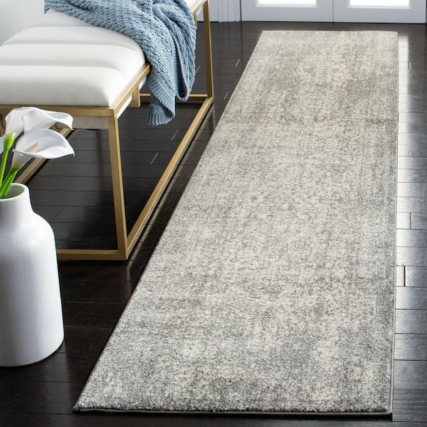 Evoke 2 ft. x 17 ft. Silver/Ivory Distressed Border Medallion Runner Rug