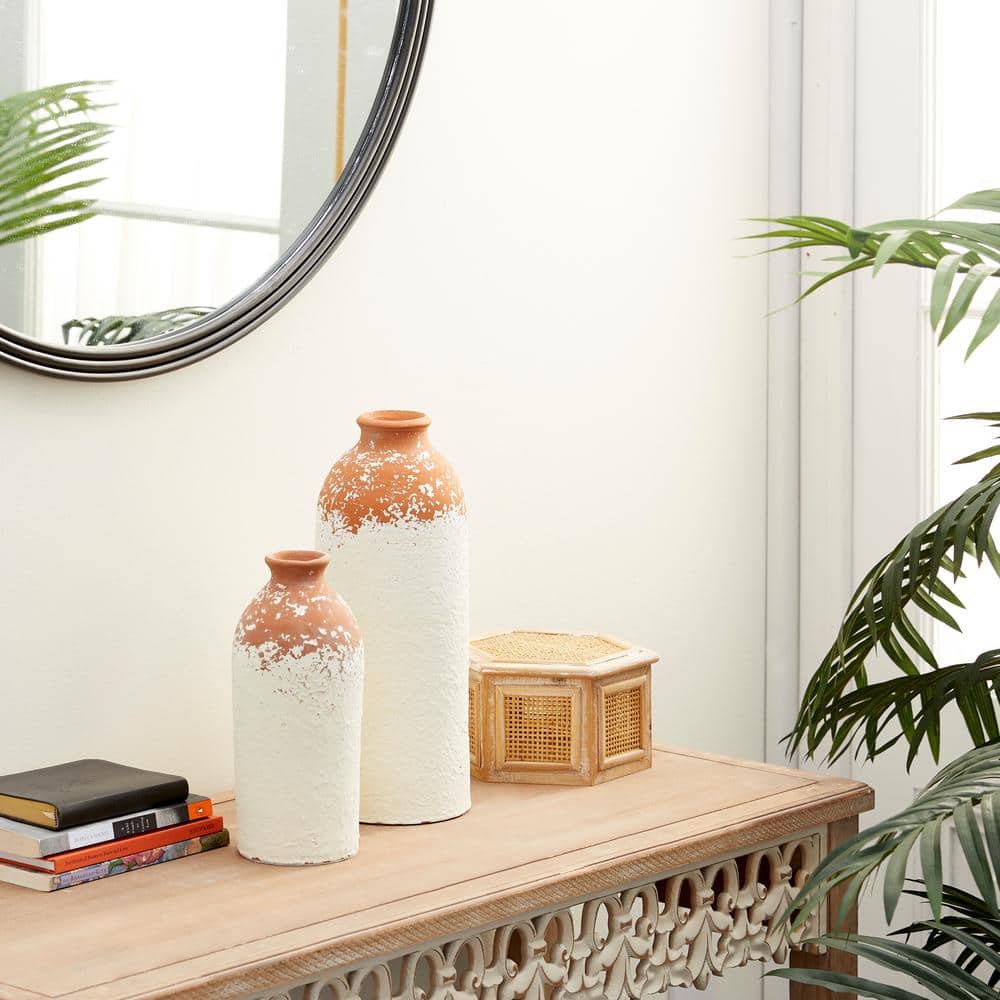 Set of 2 White and Terracotta Ceramic Bottle-Shaped Vases