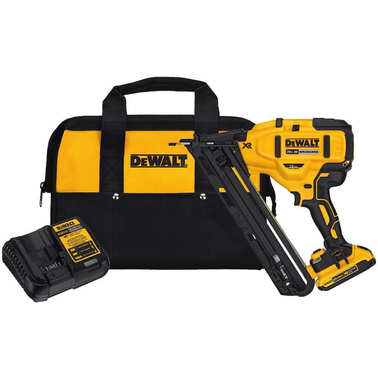 DEWALT 20V MAX XR Lithium-Ion Cordless 15-Gauge Finish Nailer