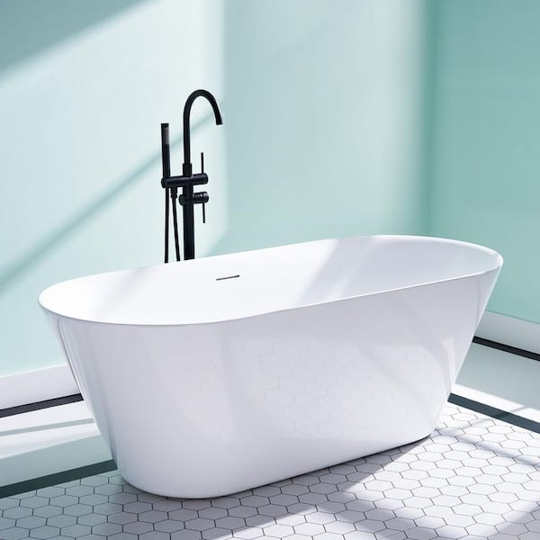 WELLFOR Sable 66 in. x 29 in. Acrylic Flat Bottom Freestanding