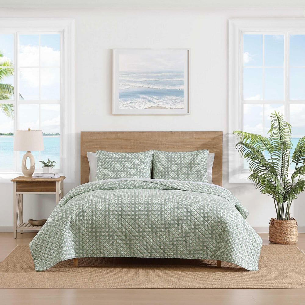 Bahama Diamond Isle 3-Piece Green/White Cotton King Quilt Set price history on PriceWatchPro