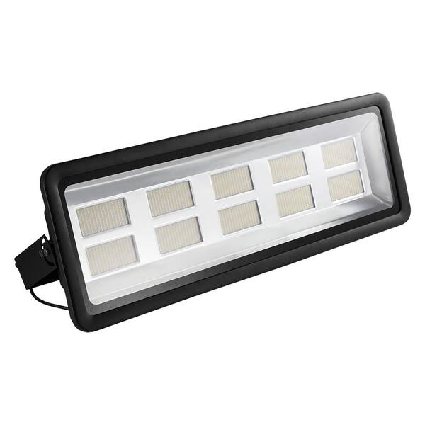 1000 watts focus light