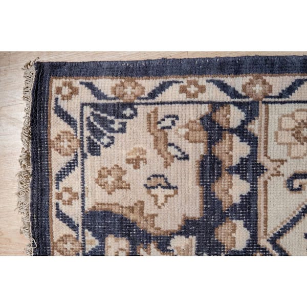 Charcoal 6 ft. x 9 ft. Hand-Knotted Wool Oriental Design Rug by, Luxurious for Adding Timeless Elegance, Area Rug