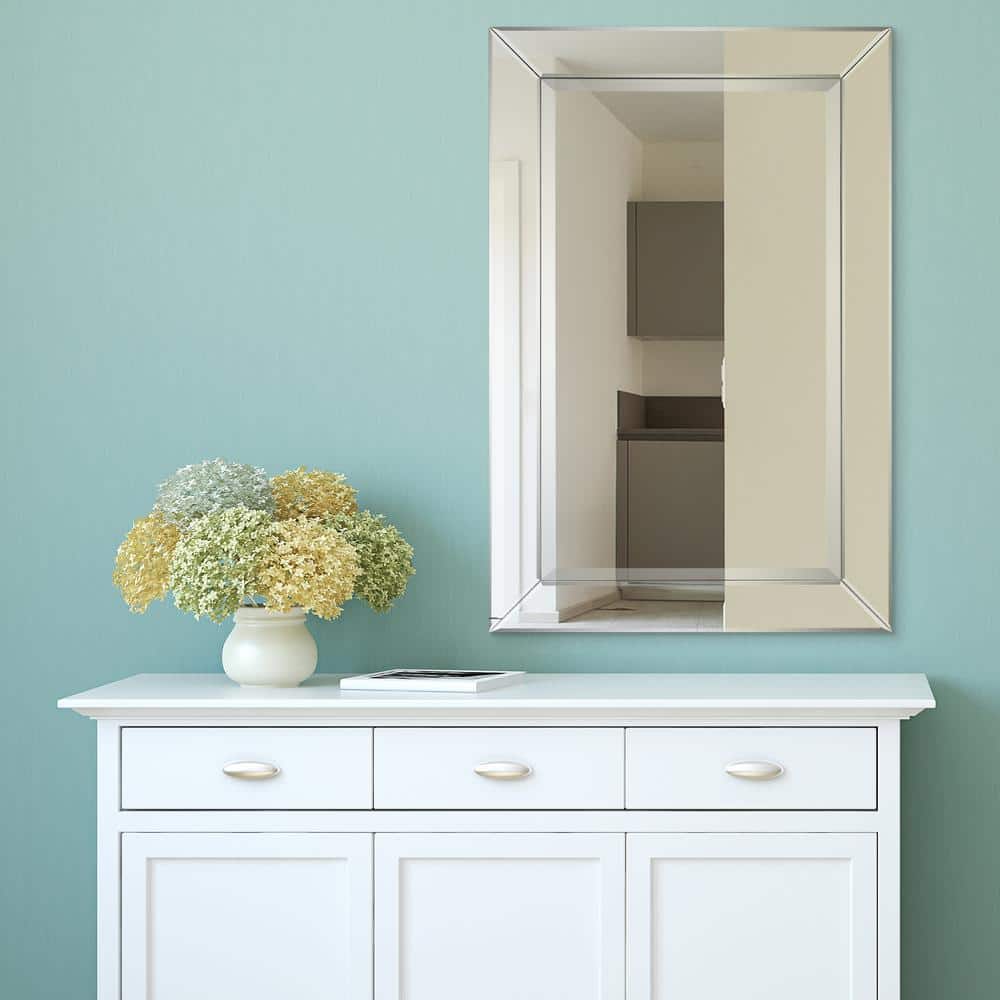 Moderno 20" x 30" Clear Beveled Rectangular Wall Mirror