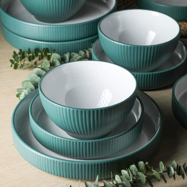 Where to Buy Laro Ceramics' Cool DIY Pottery Kit