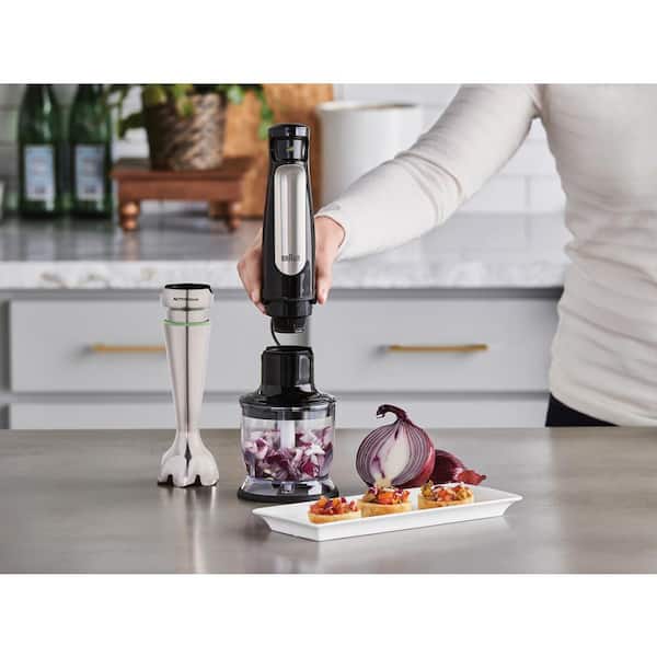 https://images.thdstatic.com/productImages/f6817576-cf52-48c5-b014-2bd15db3f894/svn/stainless-steel-and-black-braun-immersion-blenders-mq7025x-44_600.jpg
