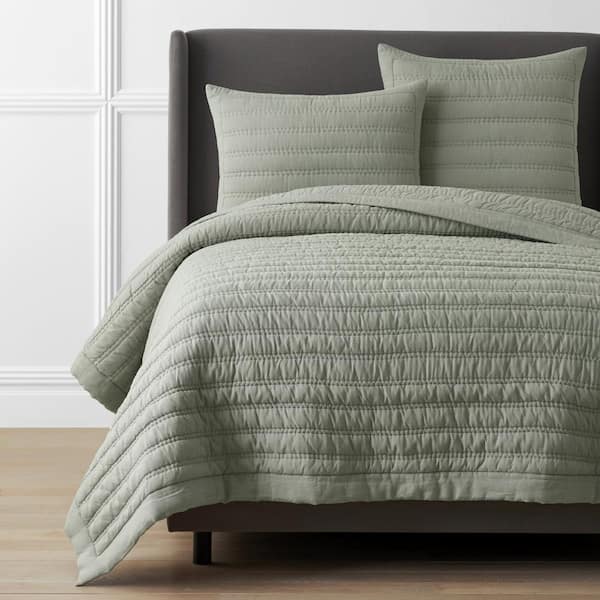 The Company Store Legends Hotel Moss Washed Linen King Quilt