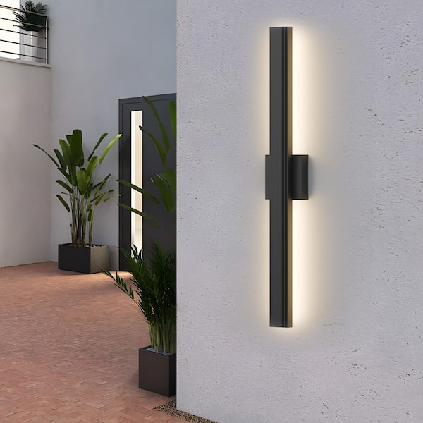 31.5 in. Black Aluminum Modern Linear Integrated LED Indoor/Outdoor Wall Sconce