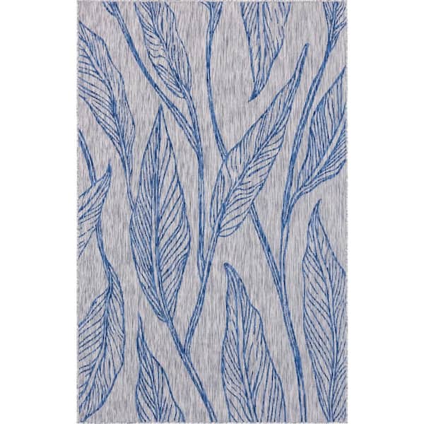 Unique Loom Outdoor Leaf Light Gray 4 ft. x 6 ft. Area Rug