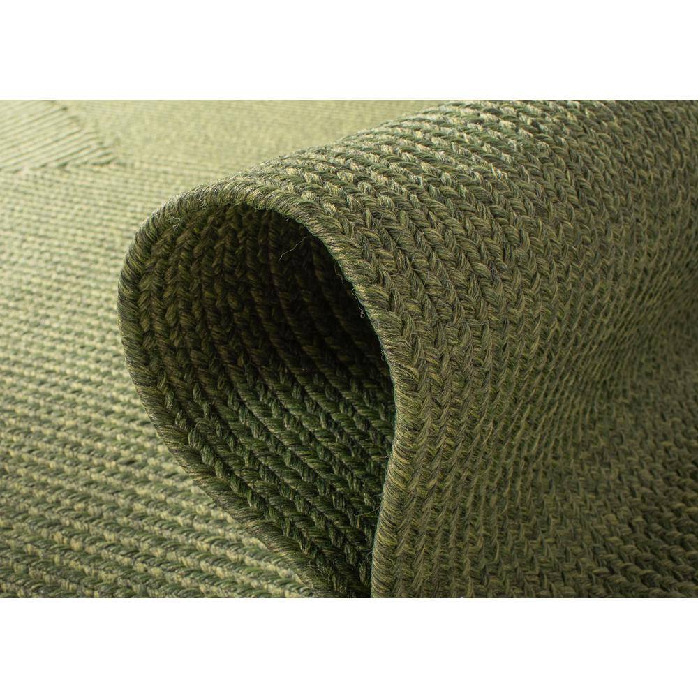 Handwoven Braided Green Synthetic 5' x 8' Oval Area Rug