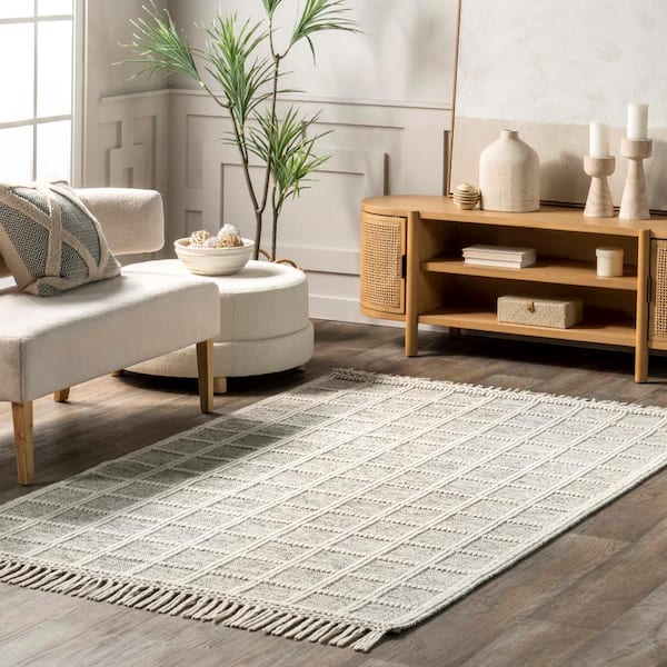 Huia Casual Striped Wool Blend Tassel Ivory 6 ft. x 9 ft. Casuals Area Rug