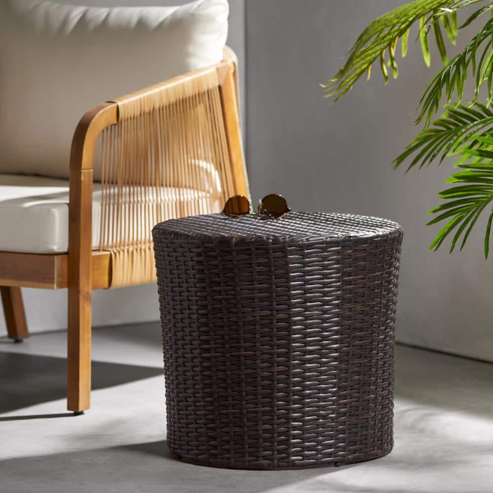 16.75 in. H Modern Brown Wicker Round Outdoor Side Table, No Assembly price history on PriceWatchPro