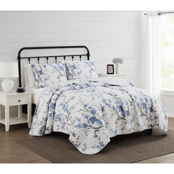 Cannon Kasumi White and Blue Floral King Microfiber Quilt Set