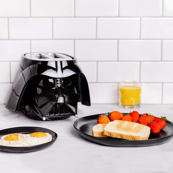 Star Wars Mini Waffle Maker Set: Death Star & Darth Vader