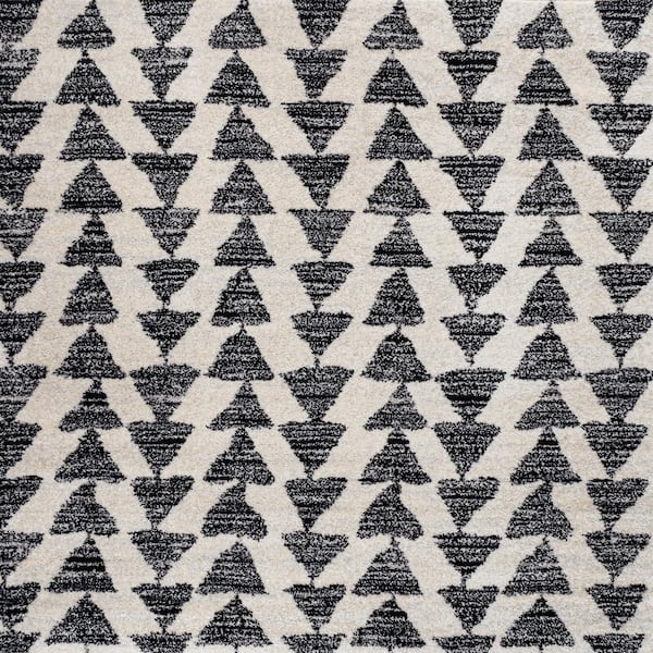 Aisha Moroccan Triangle Geometric Cream/Black 8 ft. x 8 ft. Square Area Rug