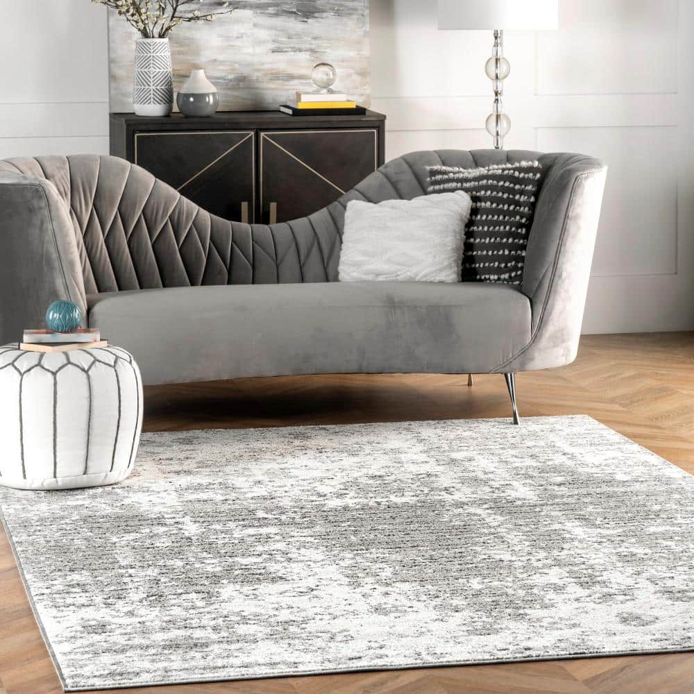 Abstract Braided Gray Synthetic 4' x 6' Easy Care Rug