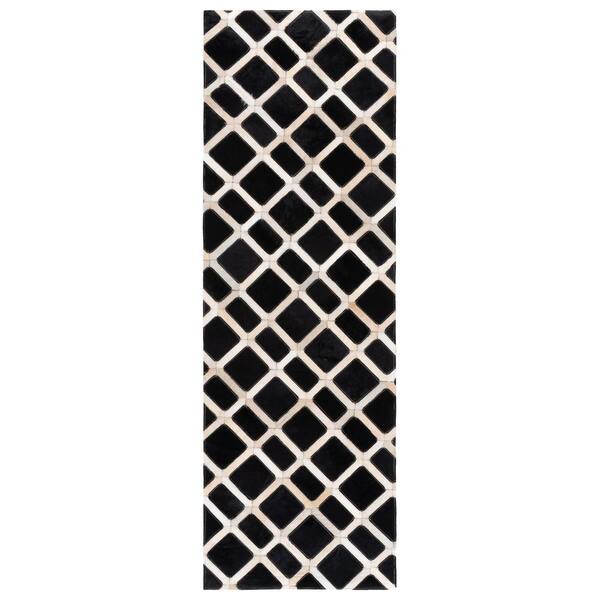 Studio Leather 2 ft. x 7 ft. Black/Ivory Trellis Runner Rug