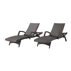 2-Piece Aluminum Wicker Outdoor Chaise Lounges with Quick-Drying Foam Padded