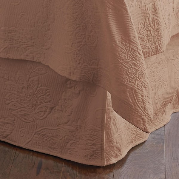 The Company Store Putnam Matelasse 14 in. Clay King Bed Skirt 50170GKCLAY The Home Depot