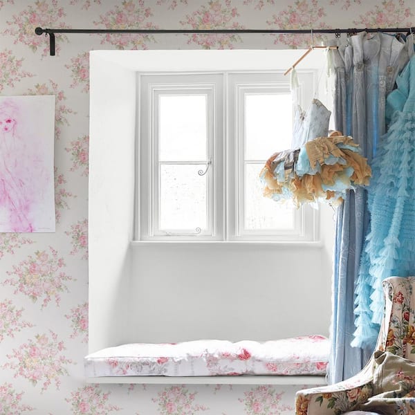 Rose Blossom Pink Wallpaper Sample