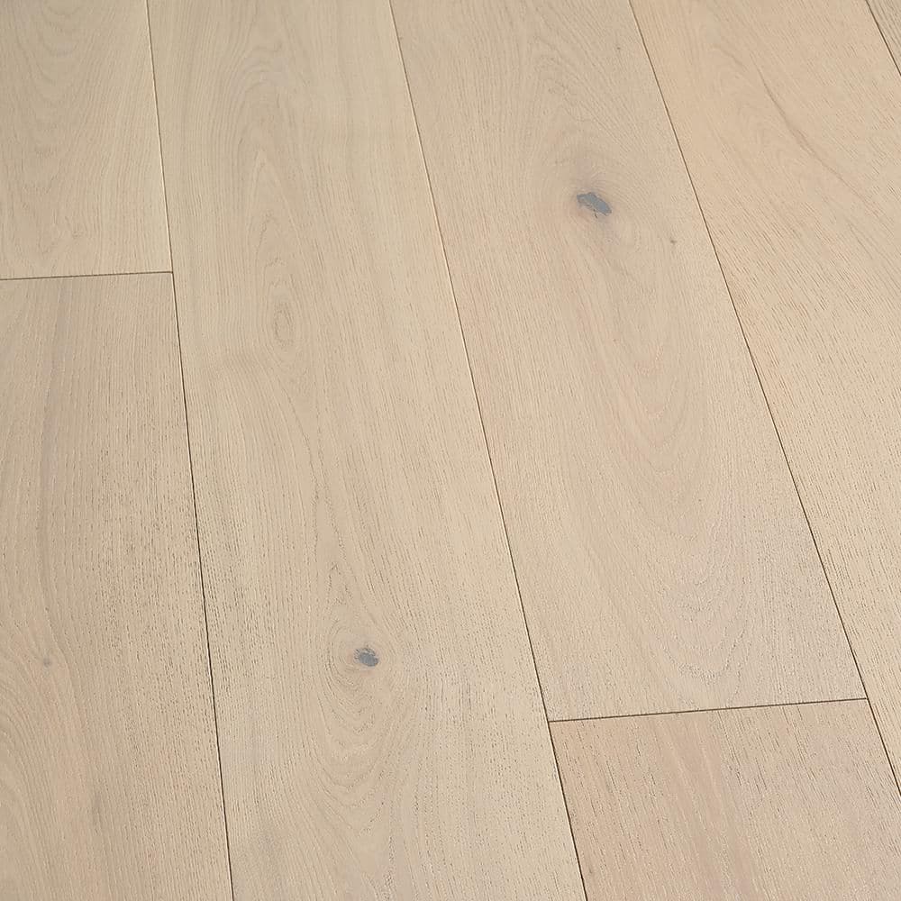 Bonetti French Oak 9/16 in. T x 7.5 in. W Tongue and Groove Wire Brush Engineered Hardwood Flooring (23.31 sq. ft./case) price history on PriceWatchPro