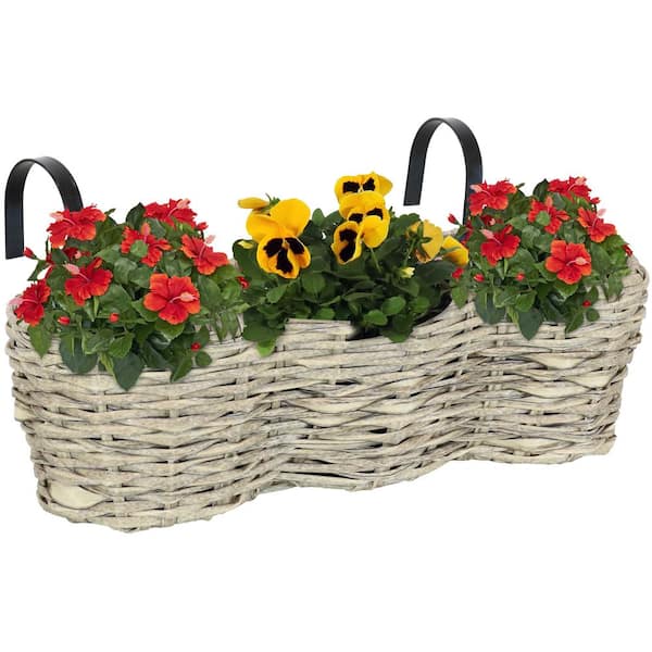 Sunnydaze Frost Round Polyrattan Over-the-Rail Tri-Planter