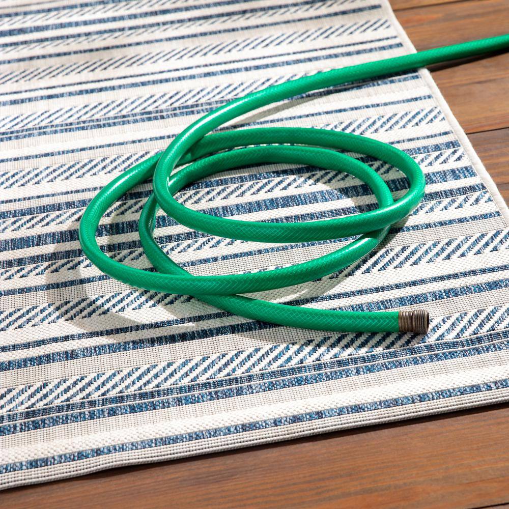Denim Blue Round Stain-Resistant Synthetic Area Rug