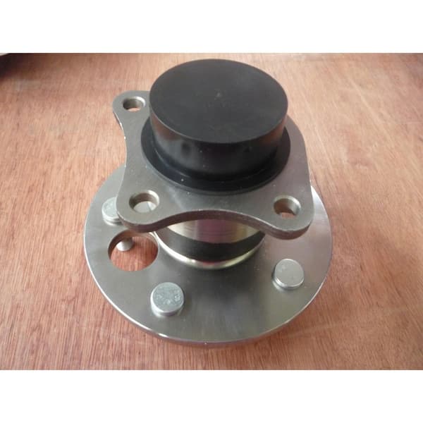 CRS Wheel Bearing and Hub Assembly - Rear