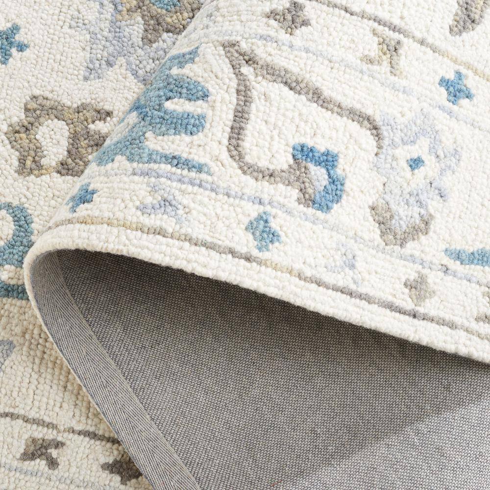 Ivory and Blue Handmade Wool Floral 3' x 5' Area Rug