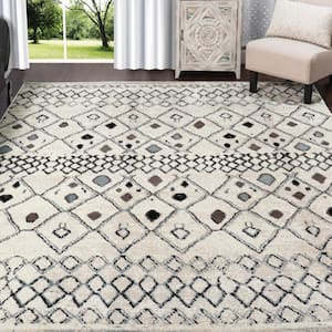 Flintstone Slate 8 ft. x 10 ft Diamond Trellis Indoor Bohemian Polypropylene Area Rug