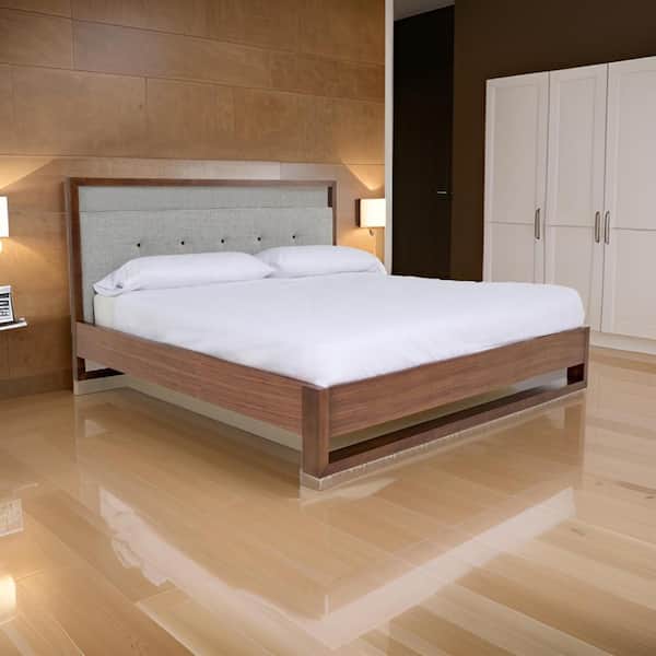 Cear Brown and Gray Wood Frame Queen Panel Bed with Tufted and Headboard