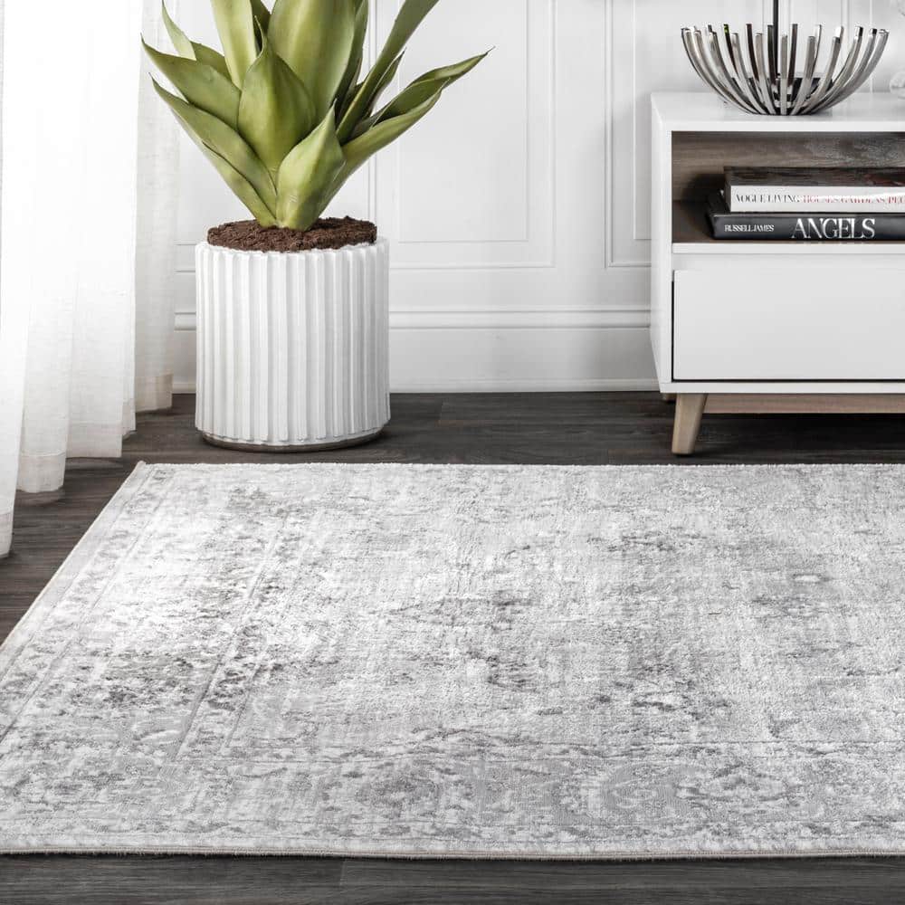 Light Grey Rectangular 8' x 10' Synthetic Persian Area Rug