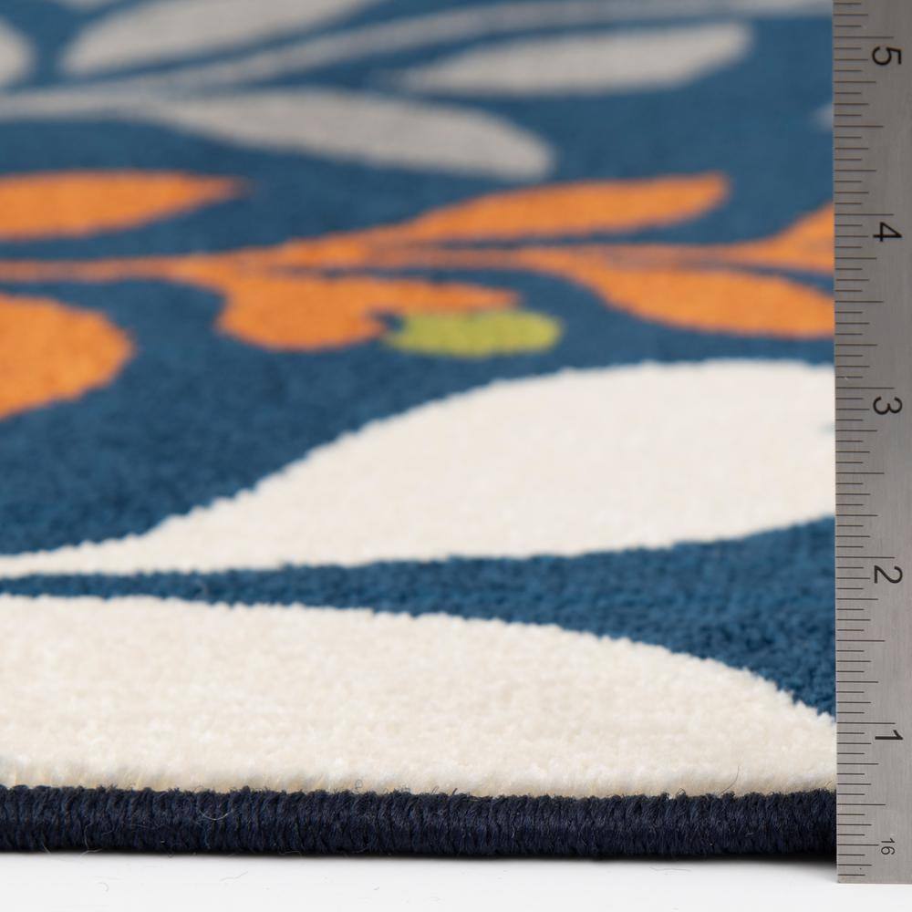 Blue and Green Floral Polypropylene Indoor/Outdoor Area Rug
