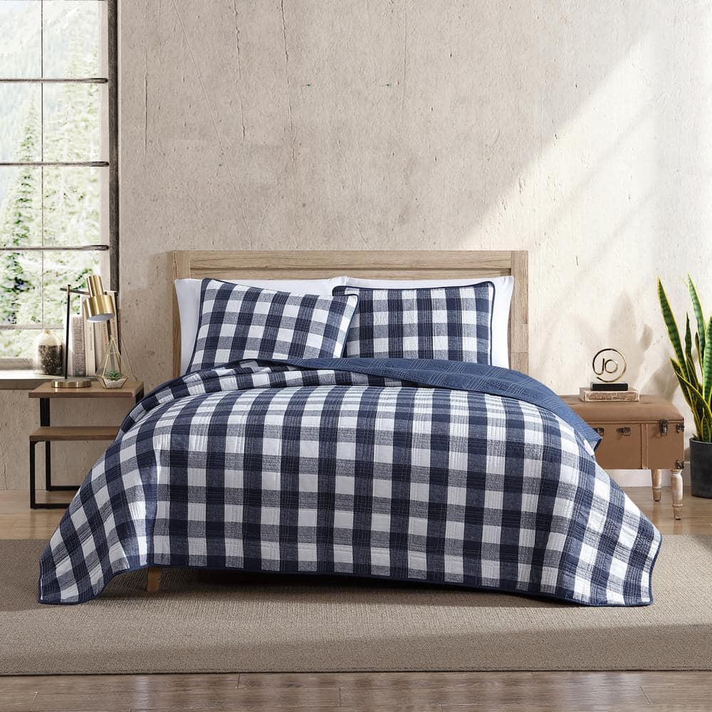 Twin White and Indigo Cotton Reversible Plaid Quilt Set