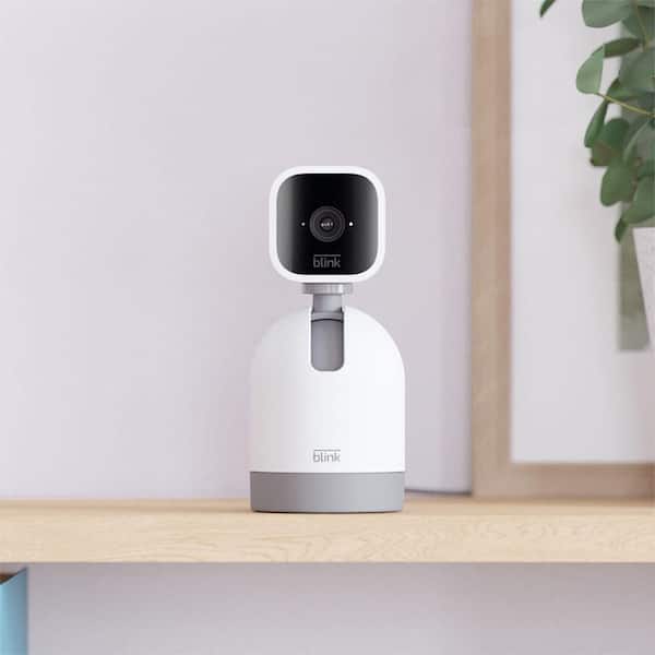 Blink Mini Indoor Plug In HD Smart Security Camera NEW