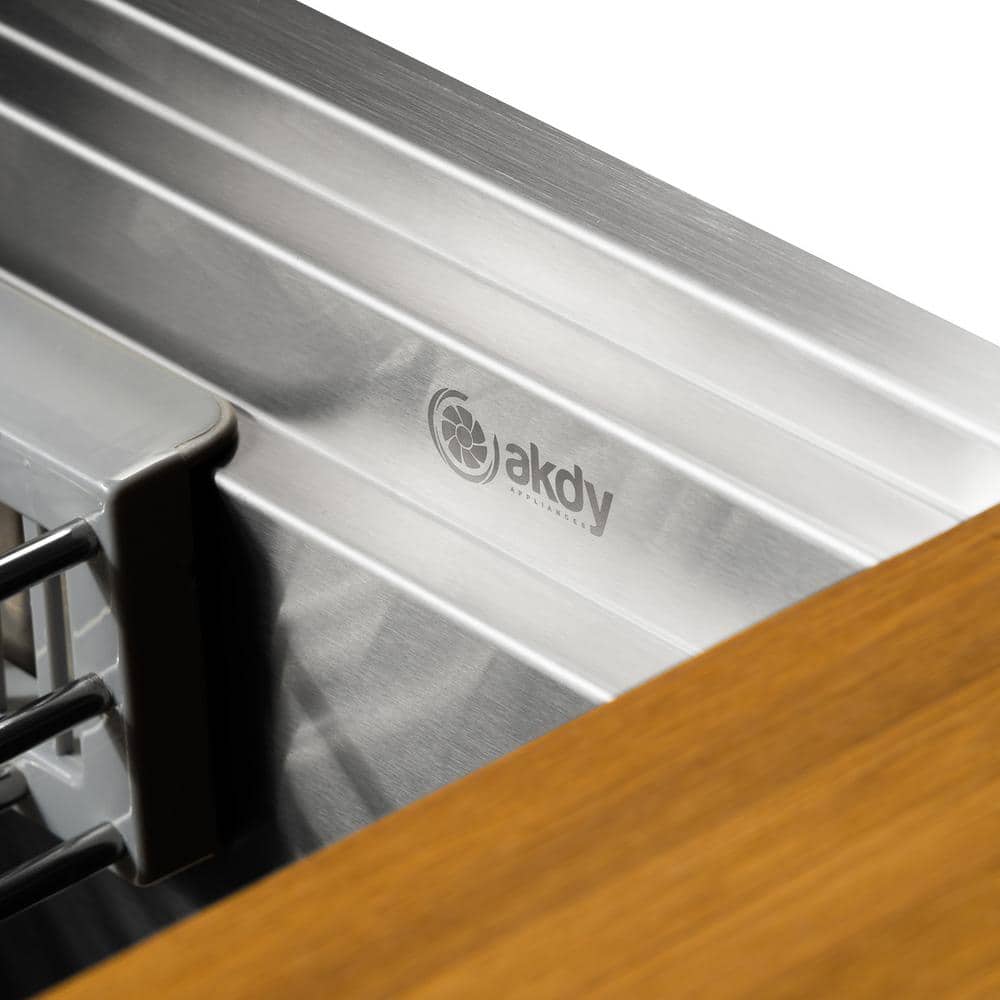 33-Inch Brushed Stainless Steel Farmhouse Workstation Sink